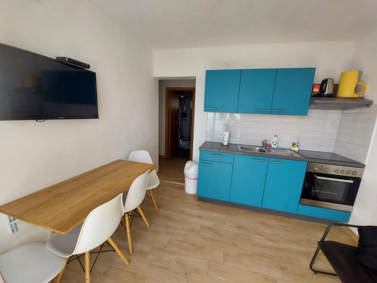 Frane Apartment Zavalatica Eksteriør billede